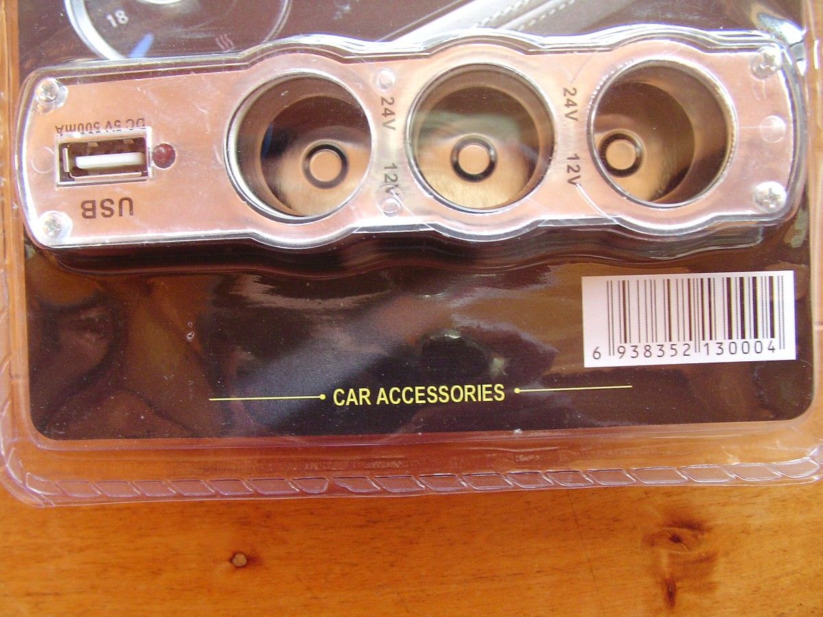 シガーソケット 3連 USBポート 増設 スマホ充電 カーナビ 充電器 車載 DC12V/24V コンバーター カーチャージャー