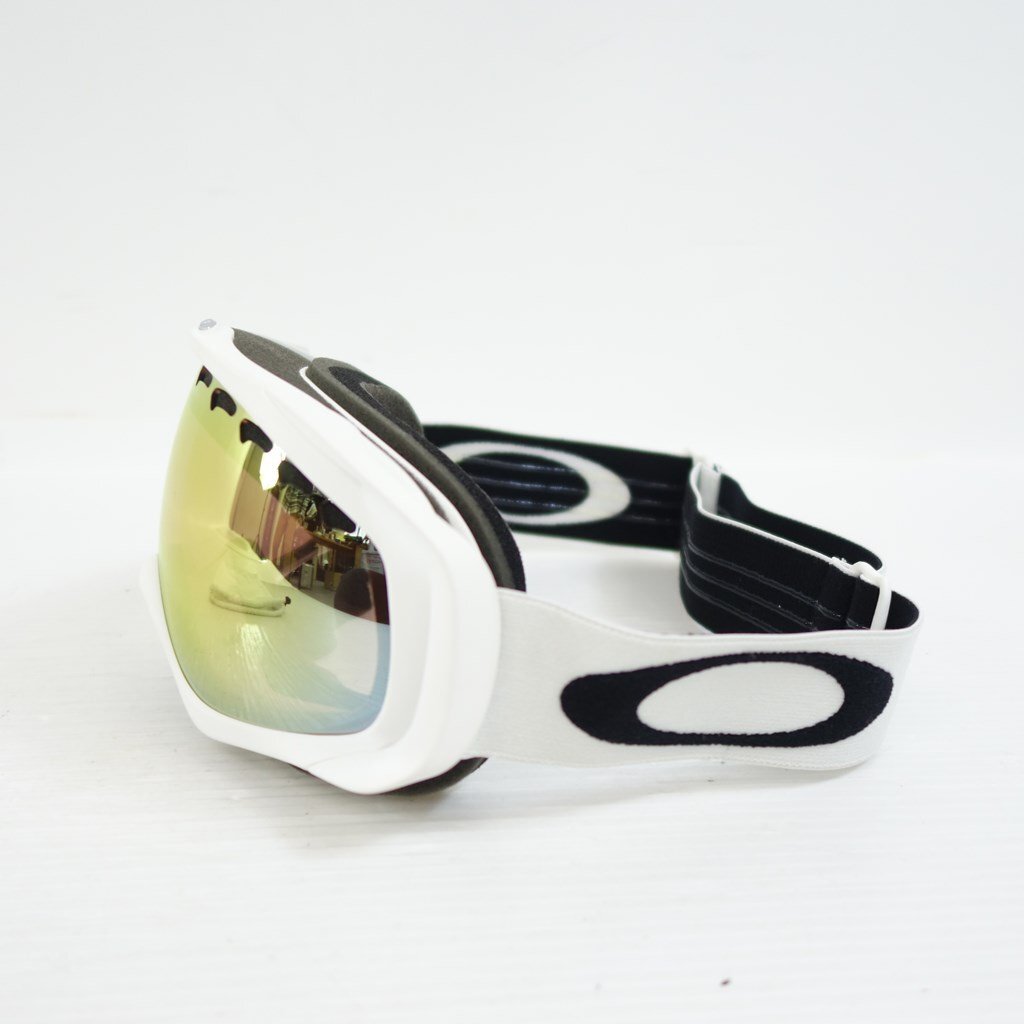 中古 2015年頃 OAKLEY フリーサイズ ソフトケース付き スキー スノーボード ゴーグル オークリー_画像2