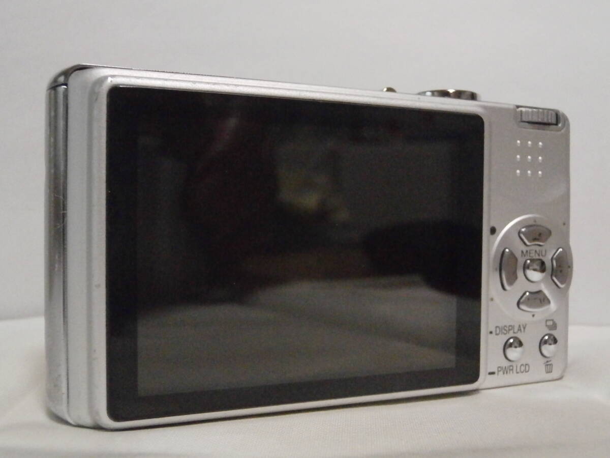 デジカメ Panasonic LUMIX DMC-FX7 シルキーシルバー (5.0メガ) 9649_画像6