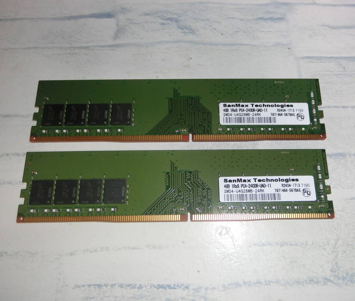 4GBx2=8GB 動作保証 Micron SanMax PC4-2400R-UC0-11 _画像1