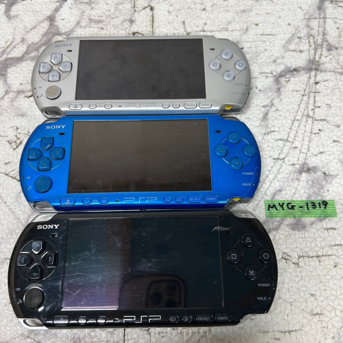 MYG-1319 激安 ゲー厶機 PSP 本体 SONY PSP-3000 通電、起動OK 3点 まとめ売り ジャンク 同梱不可