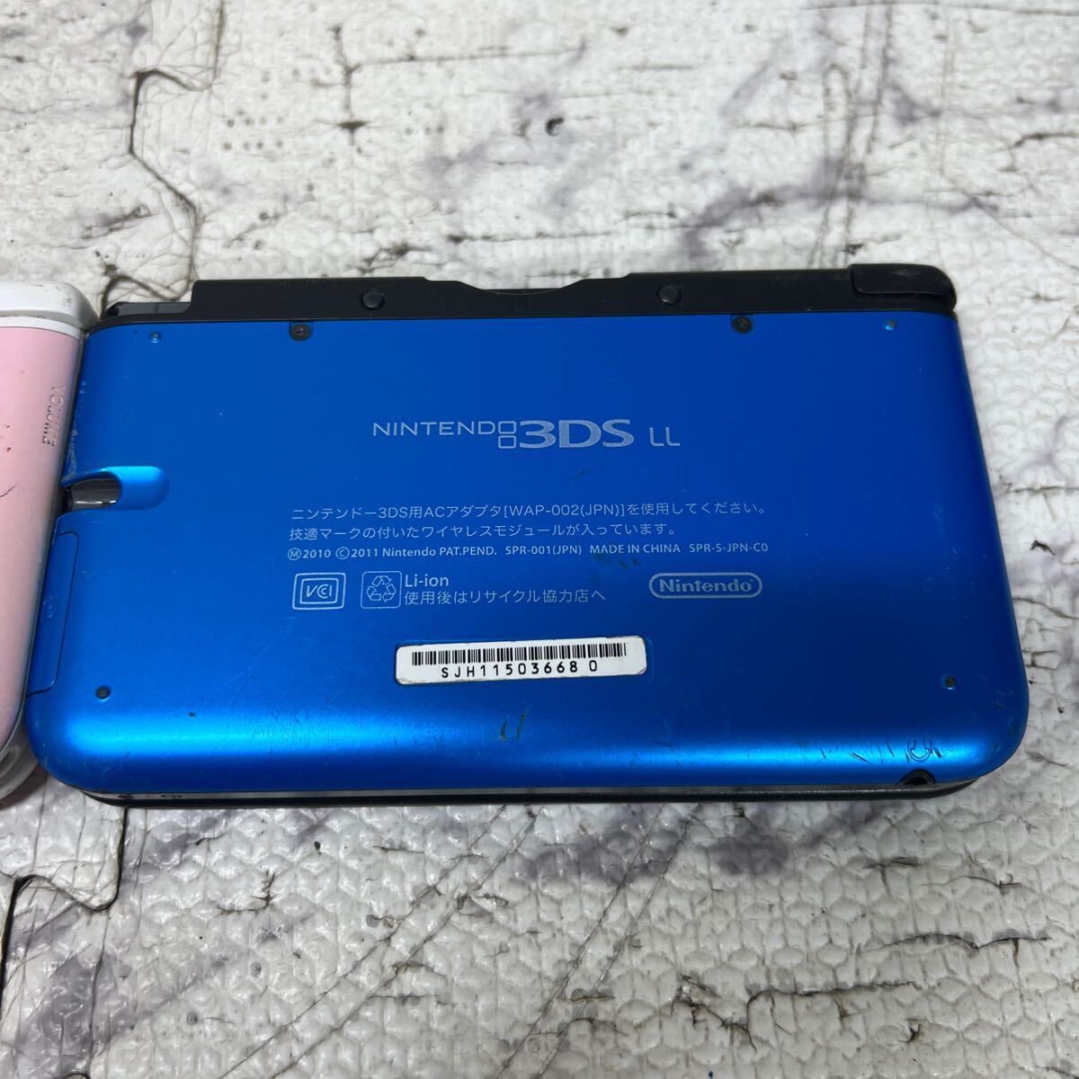 MYG-1347 激安 ゲー厶機 本体 Nintendo 3DS LL 動作未確認 2点 まとめ売り ジャンク 同梱不可_画像7