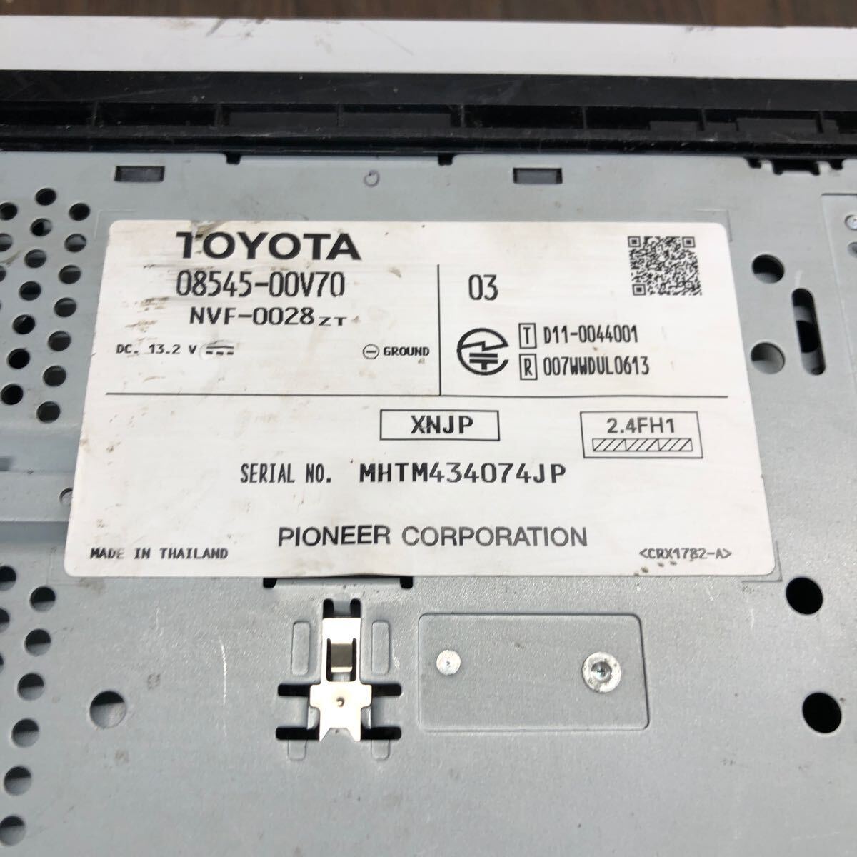 AV3-308 激安 カーナビ TOYOTA NSCP-W62 08545-00V70 Pioneer NVF-0028 メモリーナビ CD Bluetooth 本体のみ 簡易動作確認済 中古現状品の画像8