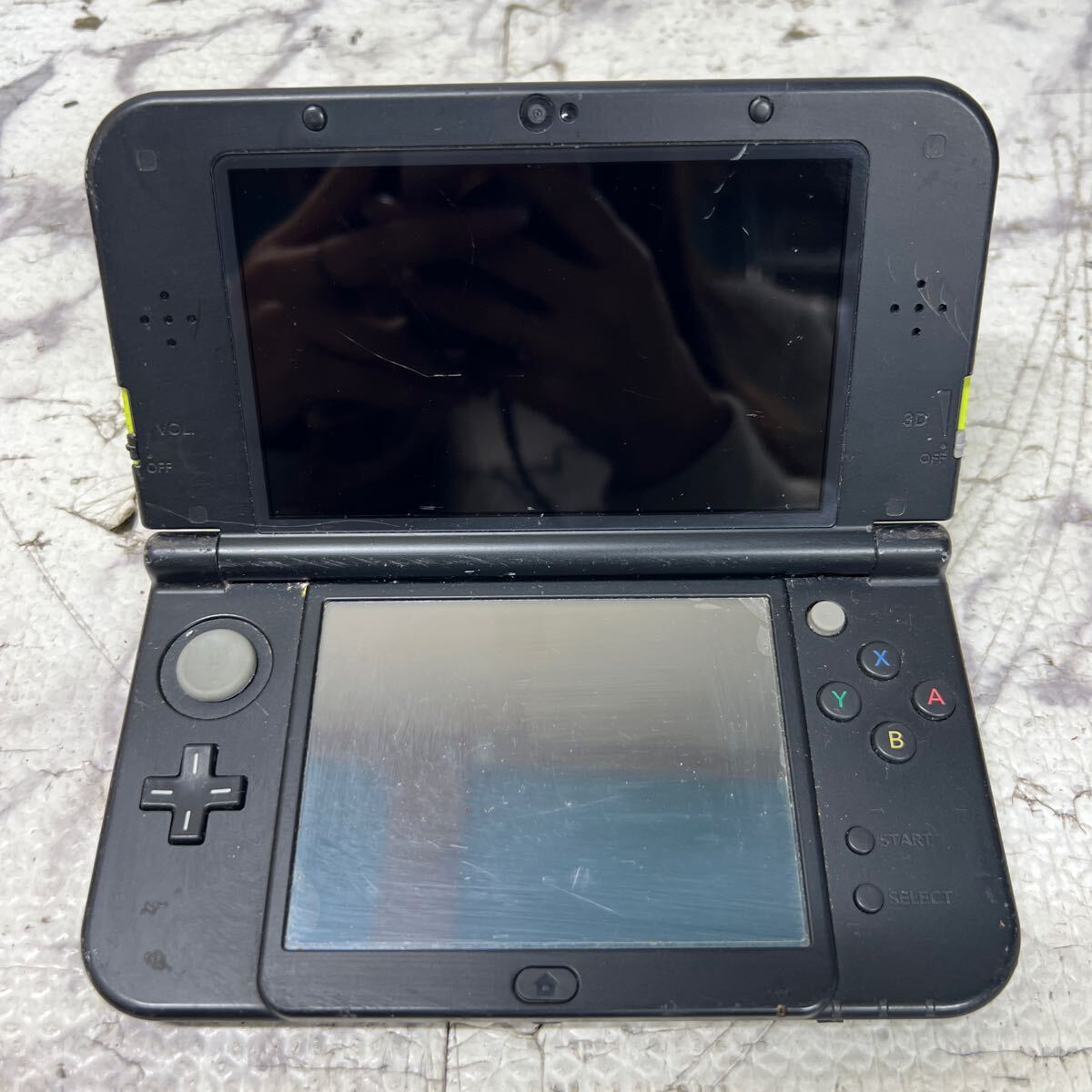 MYG-1462 激安 ゲー厶機 本体 New Nintendo 3DS LL 動作未確認 ジャンク 同梱不可_画像2