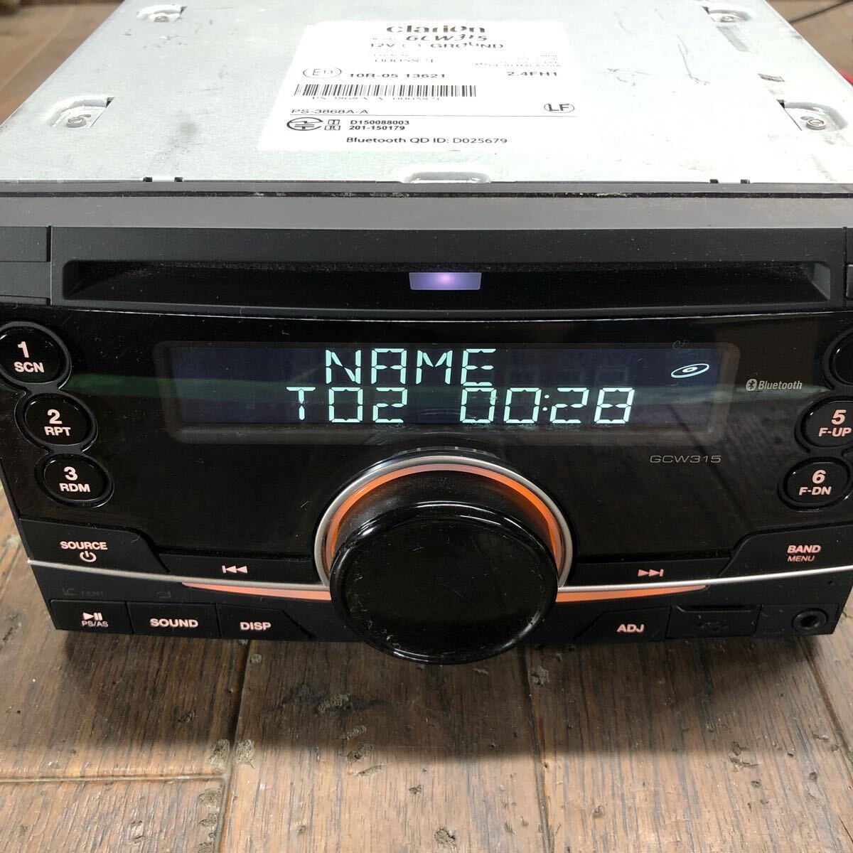 AV3-160 super-discount car stereo CD player clarion GCW315 0005871 CD Bluetooth USB AUX FM/AM body only simple operation verification ending used present condition goods 