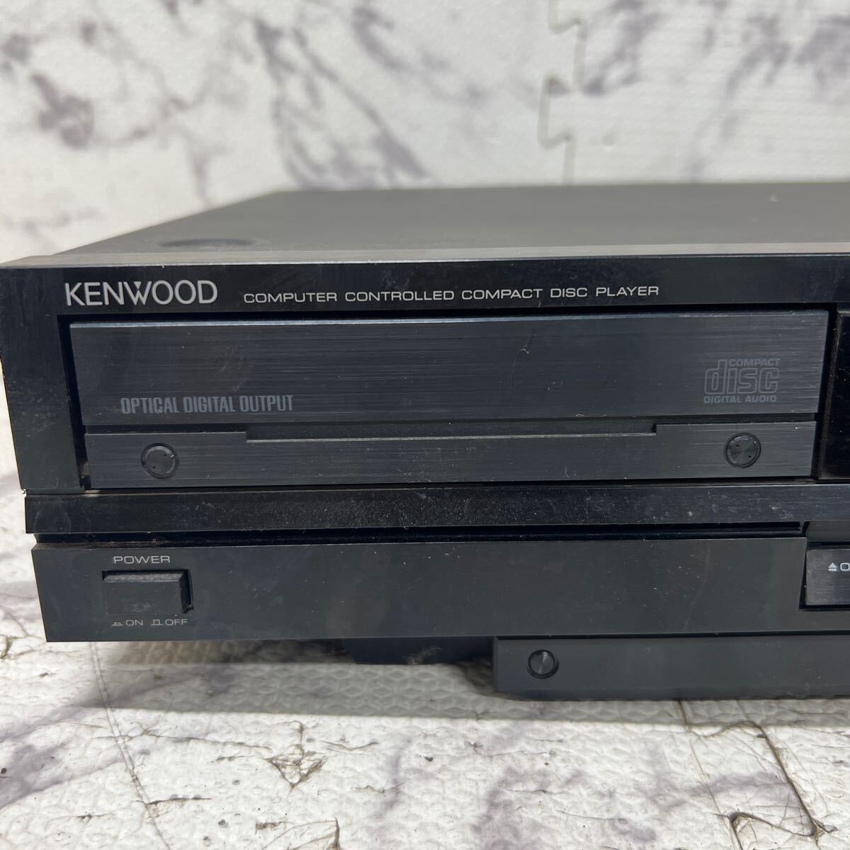 MYM4-6 激安 KENWOOD COMPUTER CONTROLLED COMPACT DISC PLAYER DP-5E 通電OK 中古現状品 ※3回再出品で処分の画像2