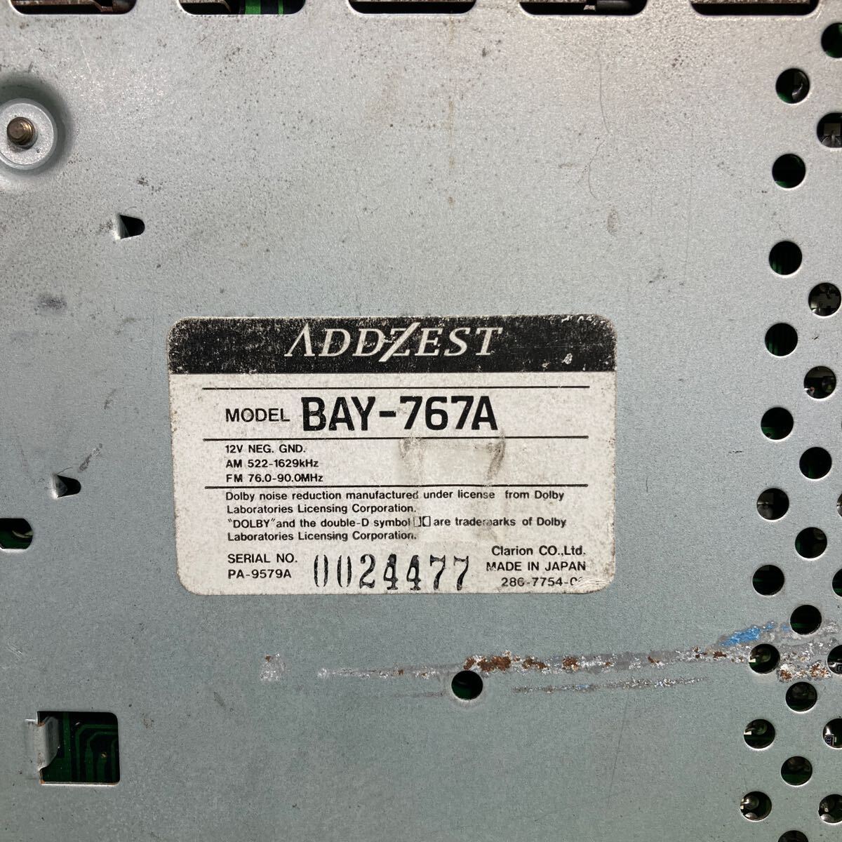 AV3-444 激安 カーステレオ clarion ADDZEST BAY-767A 0024477 カセット テープデッキ 通電未確認 ジャンクの画像5