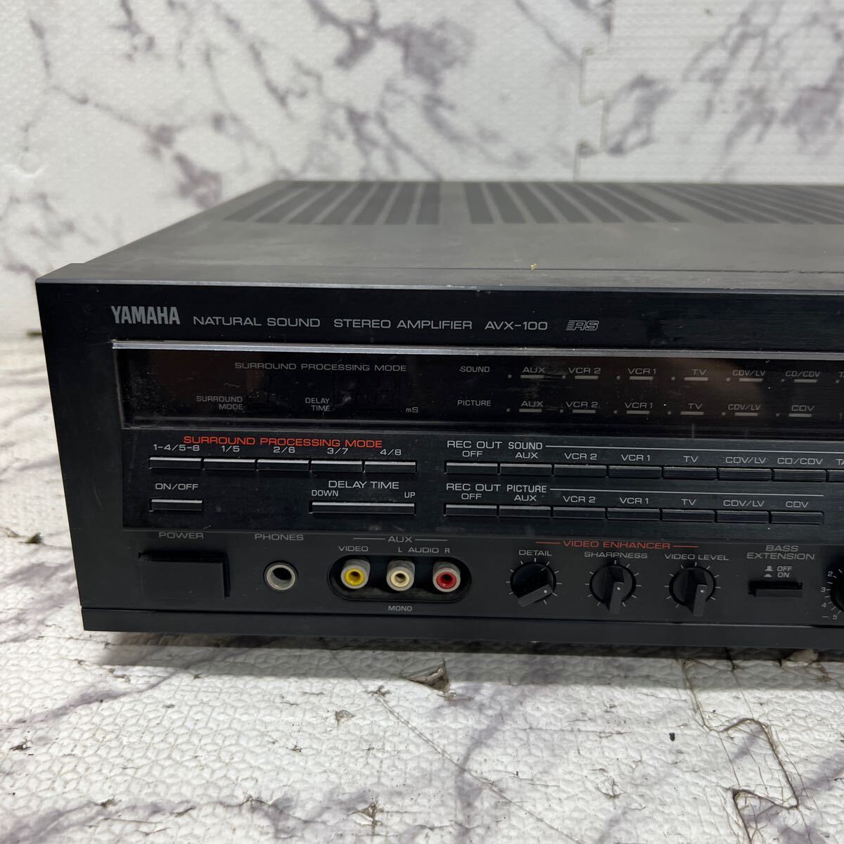 MYM4-50 激安 YAMAHA NATURAL SOUND STEREO AMPLIFIER AVX-100 アンプ 通電不可 ジャンク品 ※3回再出品で処分の画像2