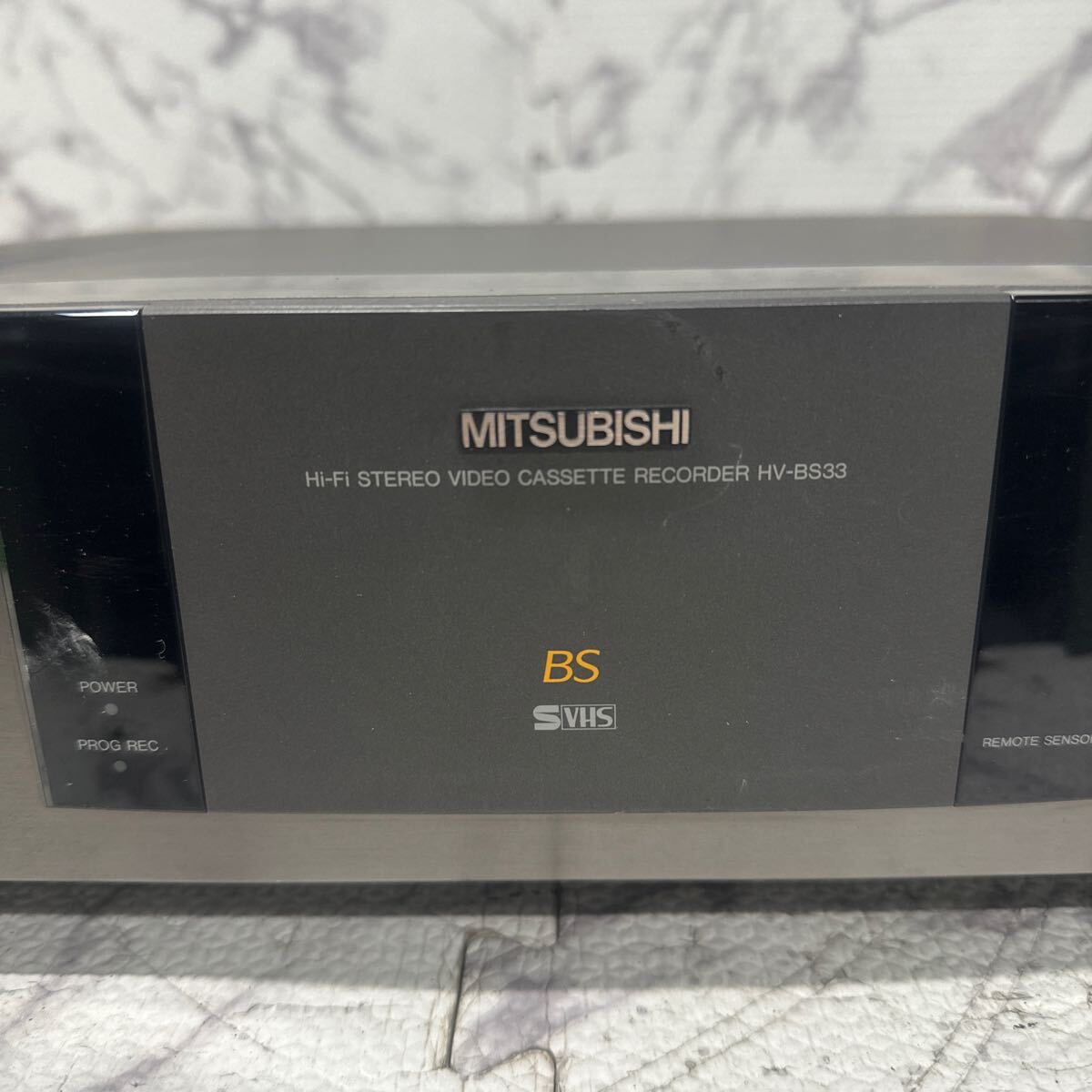 MYM4-82 激安 MITSUBISHI Hi-Fi STEREO VIDEO CASSETTE RECORDER HV-BS33 ビデオレコーダー 通電不可 ジャンク品 ※3回再出品で処分の画像2