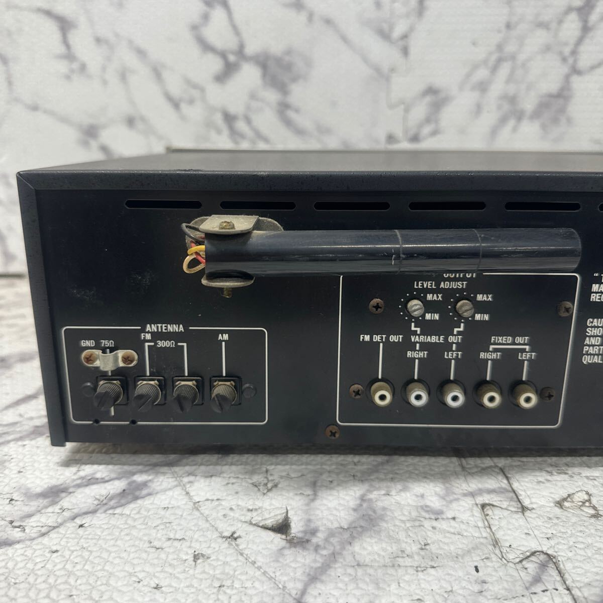 MYM4-88 激安 Victor Stereo Tuner JT-V6 チューナー 通電OK 中古現状品 ※3回再出品で処分_画像6