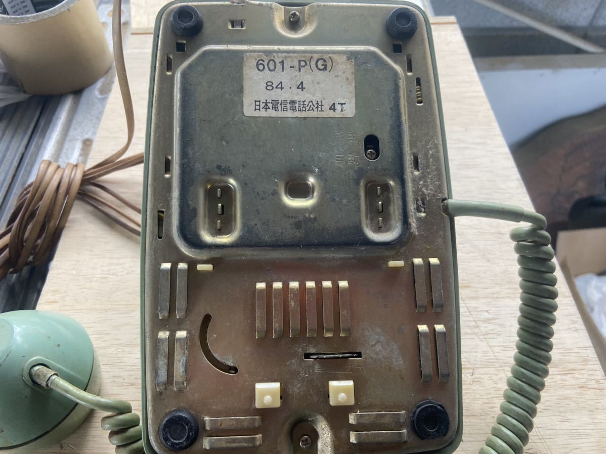 [ operation not yet verification ]NTT push button type telephone machine 601-P Japan electro- confidence telephone corporation Showa Retro antique retro interior 