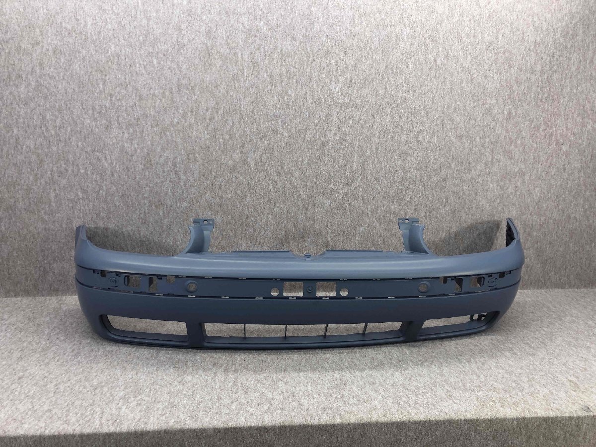 未使用品 フォルクスワーゲン VW ゴルフ4 GOLF IV 1J系 純正 フロントバンパー 1J0807221_画像1