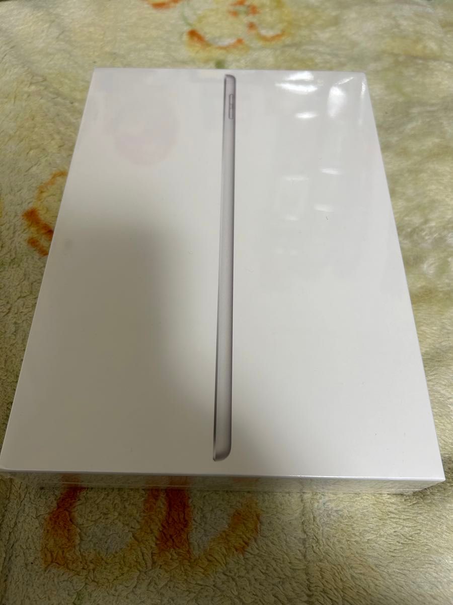 2021 Apple 10.2インチiPad (Wi-Fi, 64GB)シルバー　　　新品未開封品