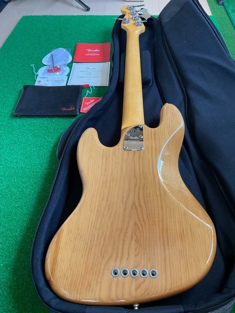 ☆USA Fender American Professional II Jazz Bass V Roasted Pine / Maple 5弦 レア 中古美品！の画像4