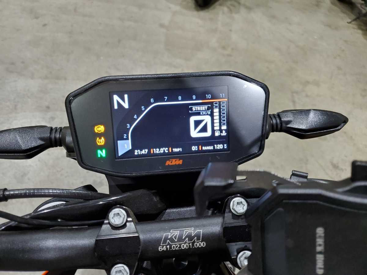 格安　KTM　デューク790　DUKE790　R2年式　車検R7年1月　44662ｋｍ　セル始動　_画像5