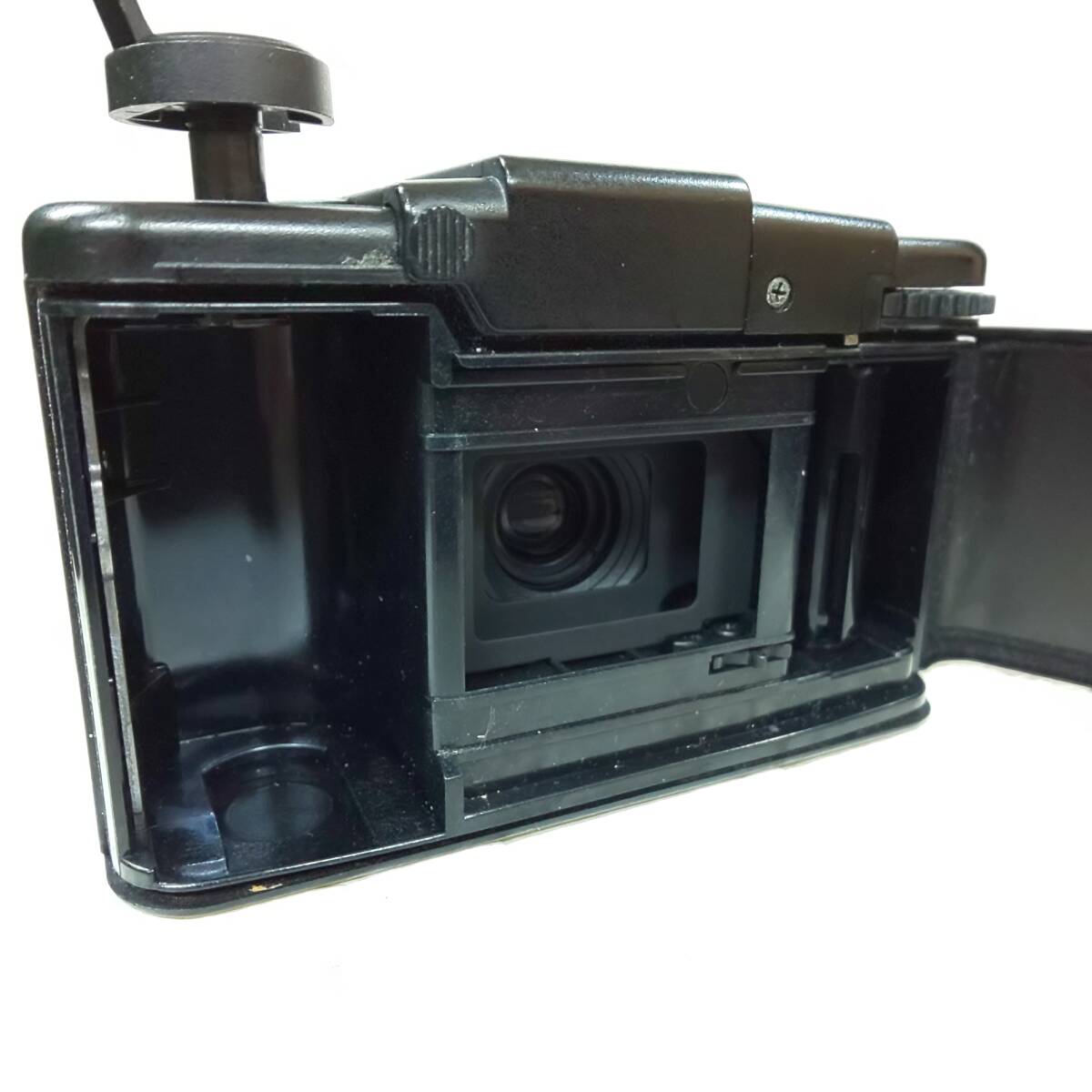 ◎オリンパス◎OLYMPUS XA2 カプセルカメラ / フラッシュ(A11) / OLYMPUS D-Zuiko 35mm 1:3.5 シャッターOK 即発送_画像9