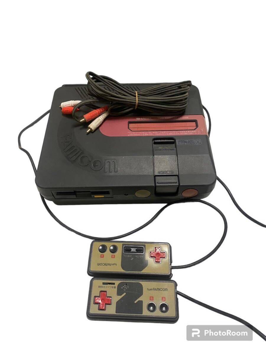 Y-301【ツインファミコン　本体　AN-500B 黒　TWIN FAMICOM BLACK ゲーム】 _画像1