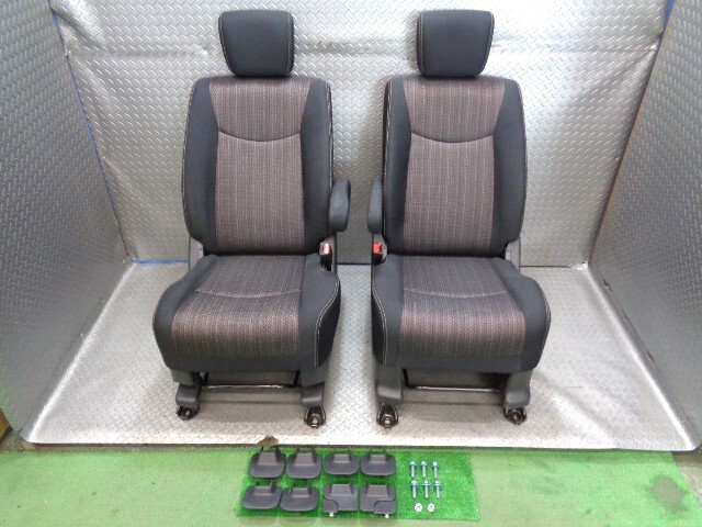  beautiful goods! C26 FC26 HFC26 HC26 FNPC26 NC26 FNC26 FPC26 Serena Highway Star latter term original driver`s seat passenger's seat driver's assistant seat 