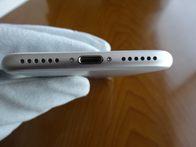 iPhone７ ３２GB シルバー SIMロック解除済み 美品の画像6