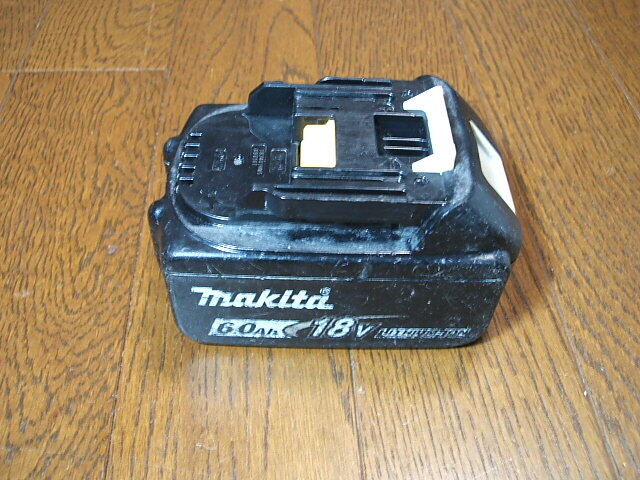 【ジャンク】マキタ 純正 BL1860B リチウムイオンバッテリー 18V 6.0Ah 残量表示付き 雪マーク Makita ジャンク 即決の画像6