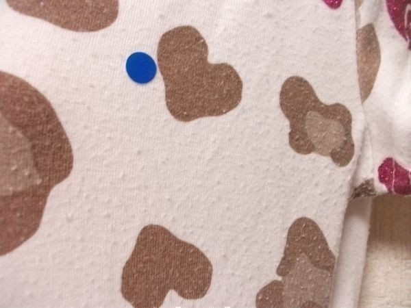 全体的に毛玉、毛羽立ちあります