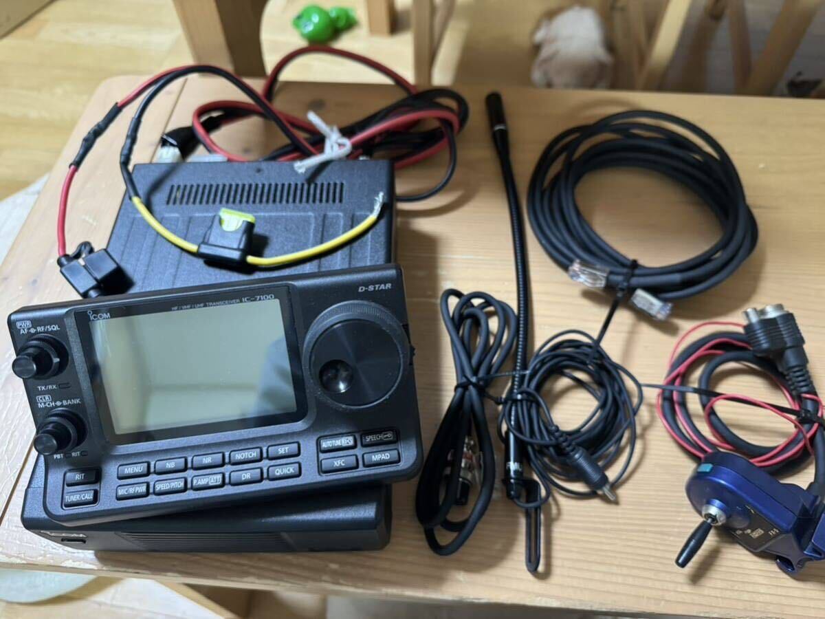 アイコム ICOM IC-7100 100W アマチュア無線機_画像1