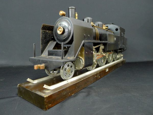 O1784 【蒸気機関車/C116/鉄道模型】重さ8.5㎏ 置物 飾り物/140_画像1