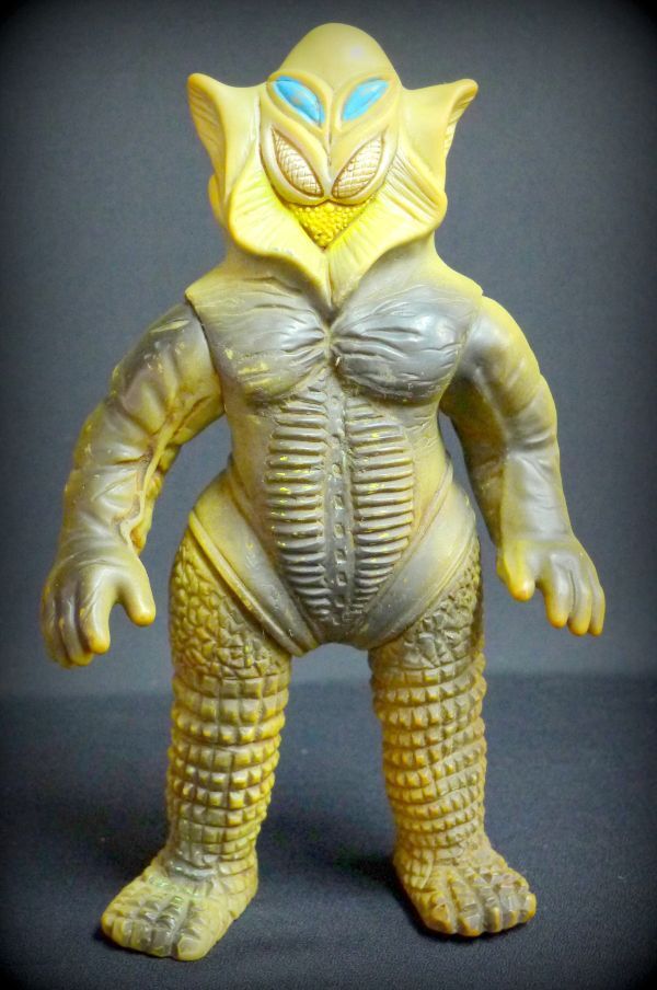 Yahoo!オークション - O1107 【ブルマァク ウルトラ怪獣 Yahoo!オークション - O1107 【ブルマァク ウルトラ怪獣