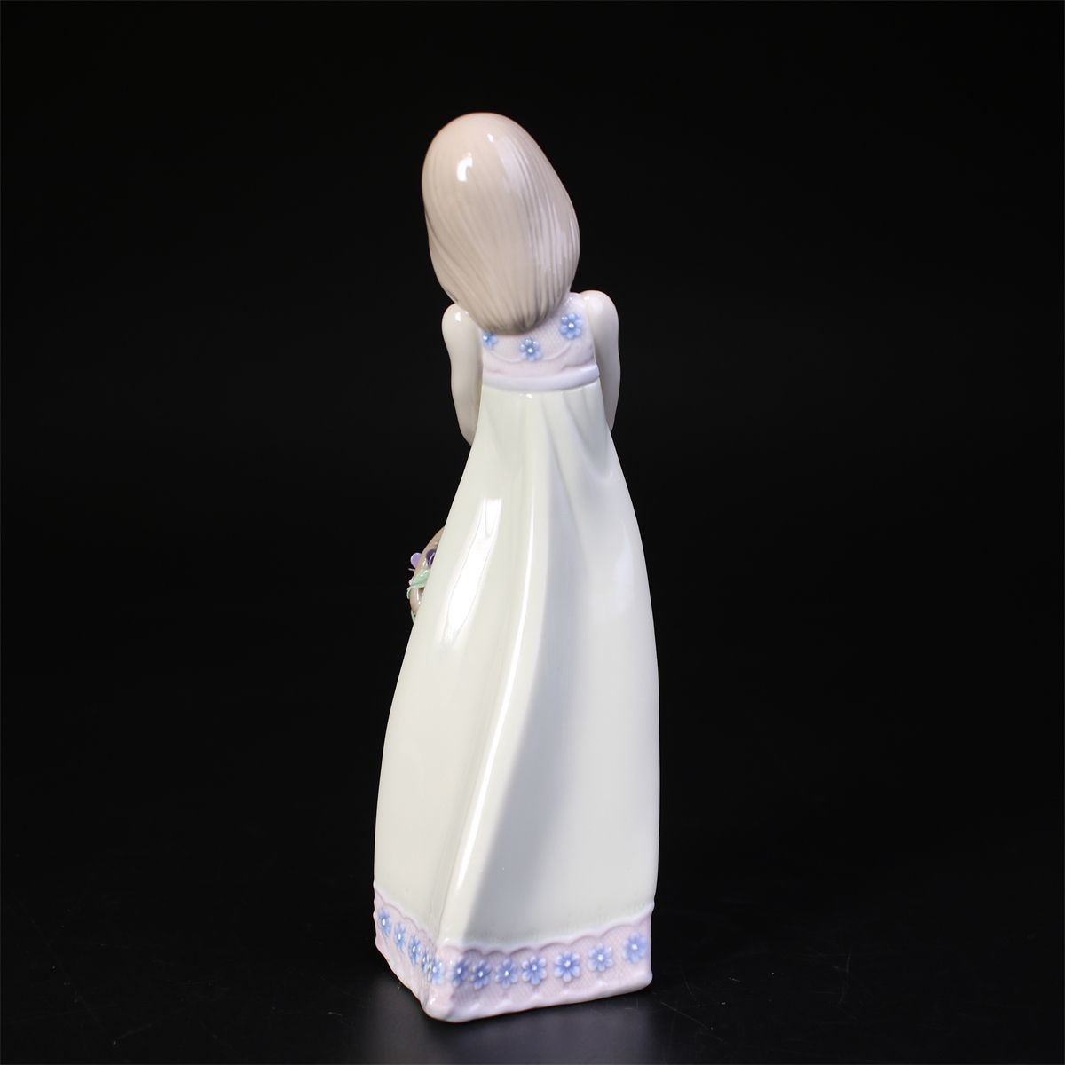 CE508 LLADRO 【リヤドロ】 磁器人形 美少女 置物 高20㎝／美品！ｈ_画像5