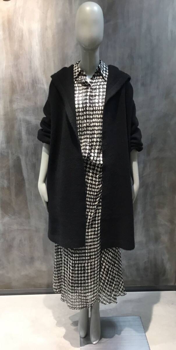 Theoryセオリー/スプリングガウンカーディガン/ニットアウター/8409005/AVALON/HOOODED.COAT/59,000円(税抜)_画像2