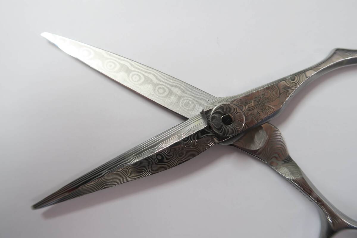 Bランク【MIZUTANI SCISSORS ミズタニシザーズ】 DAMA INTEGRAL D-02 シザー 美容師・理容師 6.2インチ 右利き 【中古】:I-714_画像5