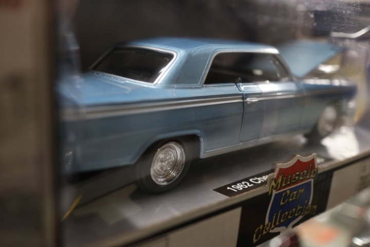 NewRay 1/25 1962 Chevrolet Impala SS シボレー インパラ ミニカー_画像6