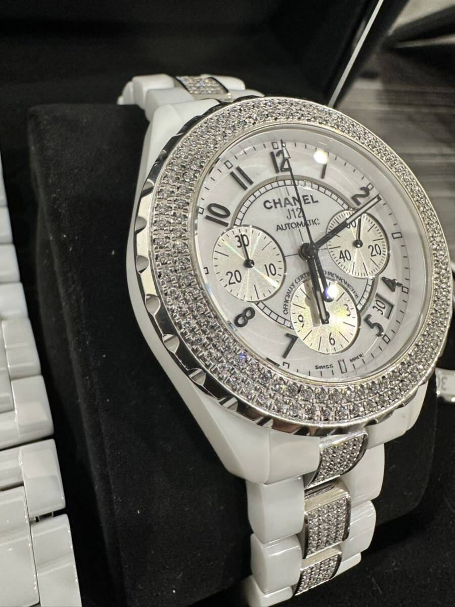 極美品 CHANEL J12 41ミリクロノ H1007 天然ダイヤベゼル 入学式結婚式 メンズ高級腕時計 クロノグラフ 確実正規品 セレブ時計の画像3