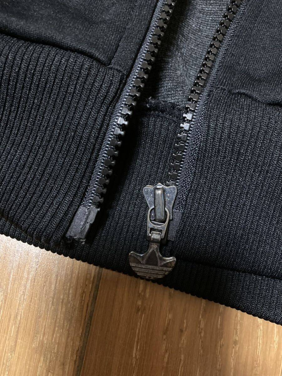 adidas デサント レインボー トラックジャケット L XL ブラック adidas デサント レインボー トラックジャケット L XL ブラック