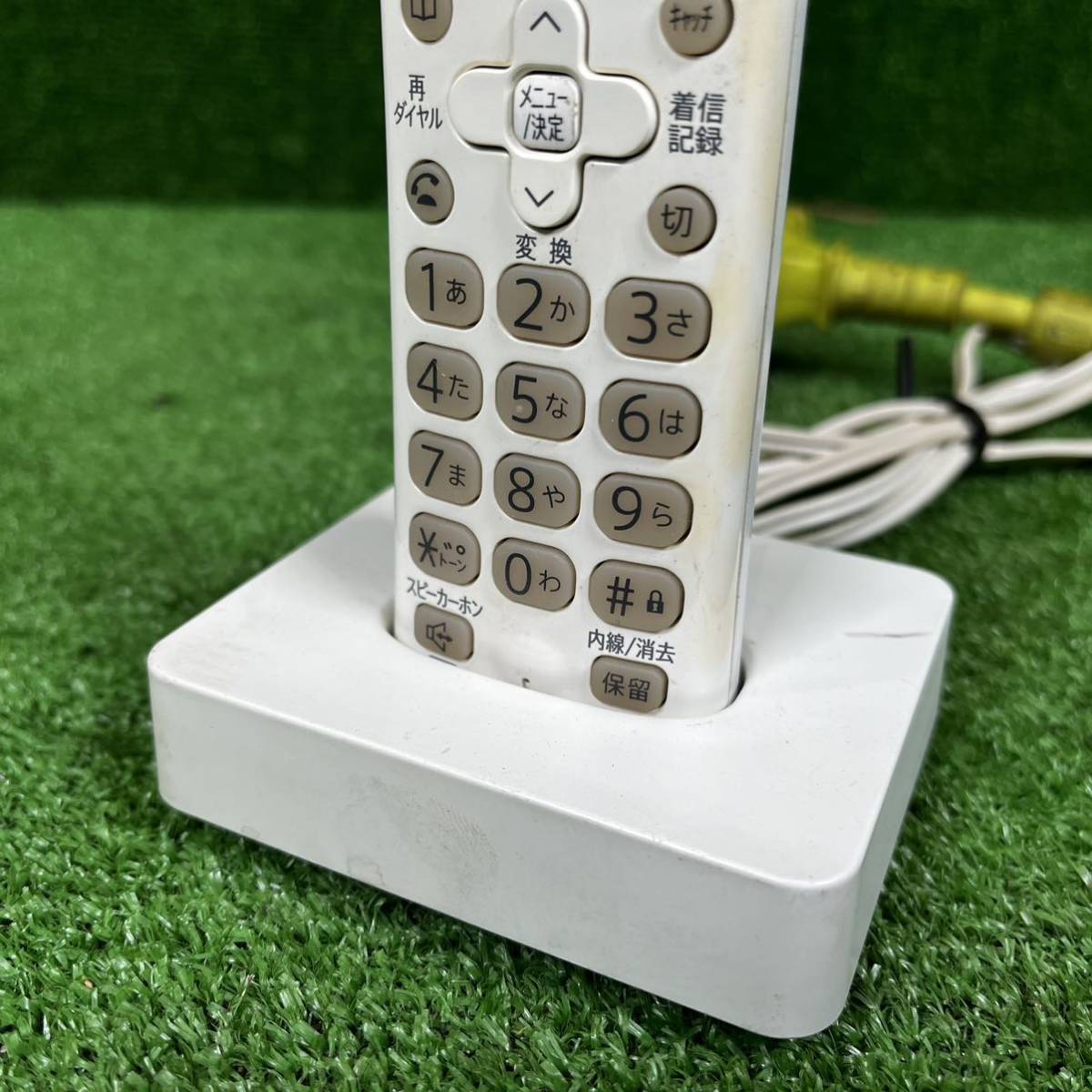 4-501】SHARP シャープ 電話機 コードレス電話機 子機のみ JD-KS210V 充電台付き_画像3