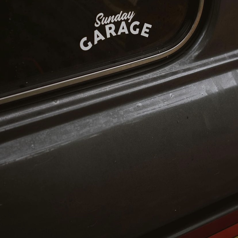 Sunday Garage  白★抜きステッカー★オーストラリア  サンデーガレージ ランクル レンジローバー ディフェンダー パジェロの画像3