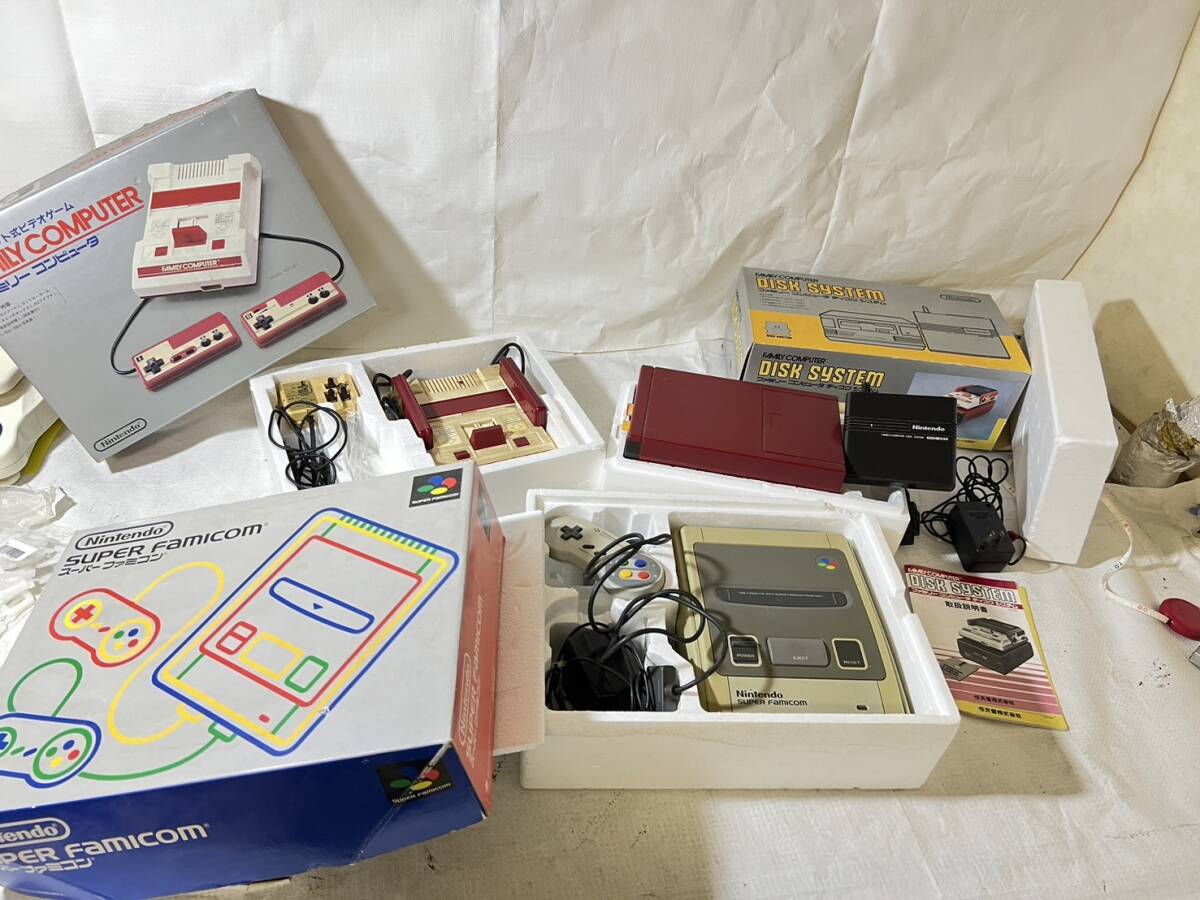 当時物　任天堂　ゲーム機セット　FC SFC ディスクシステム　ファミコン　HVC-001　SHVC-001　HVC-022　元箱　説明書有　楽55_画像1