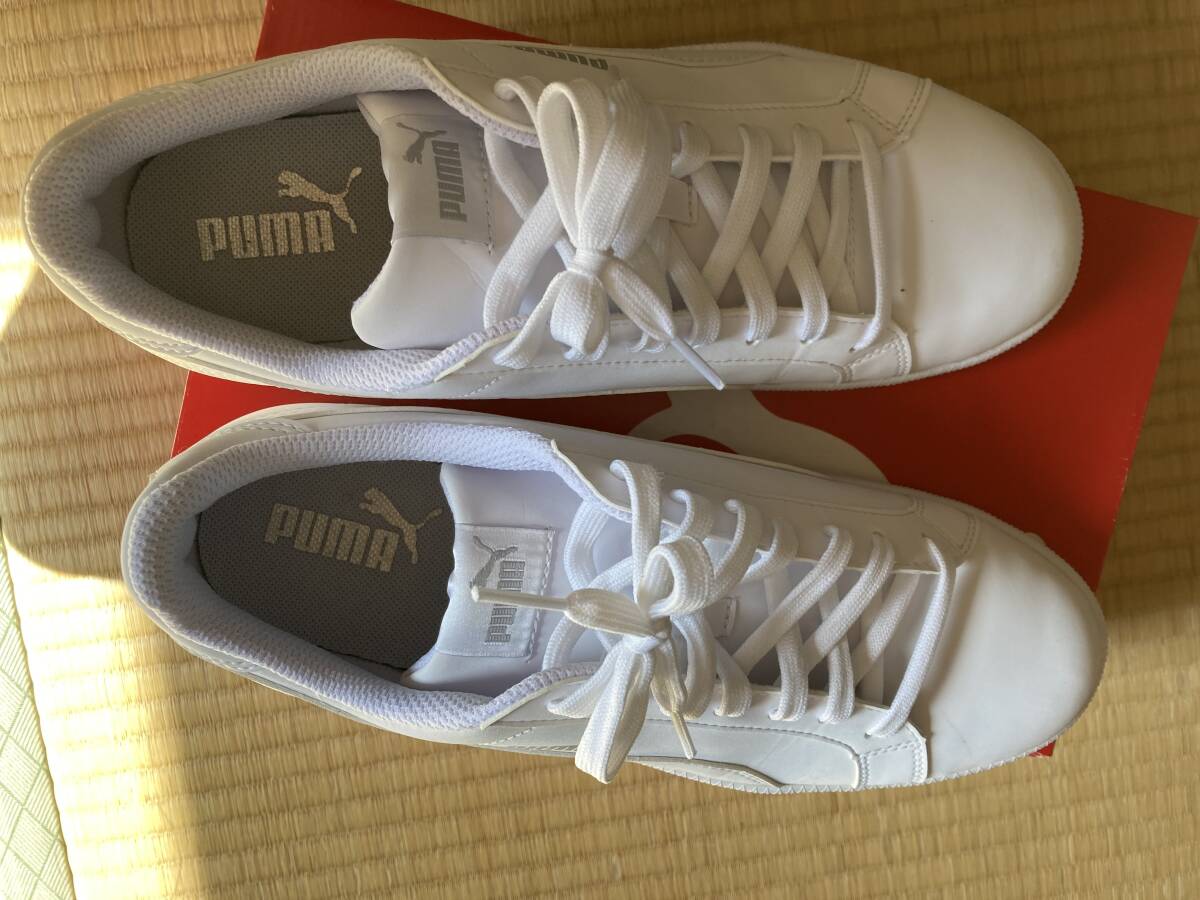 美品　新古 PUMA プーマ Smash Buck スマッシュバック 品番356753-24_画像3