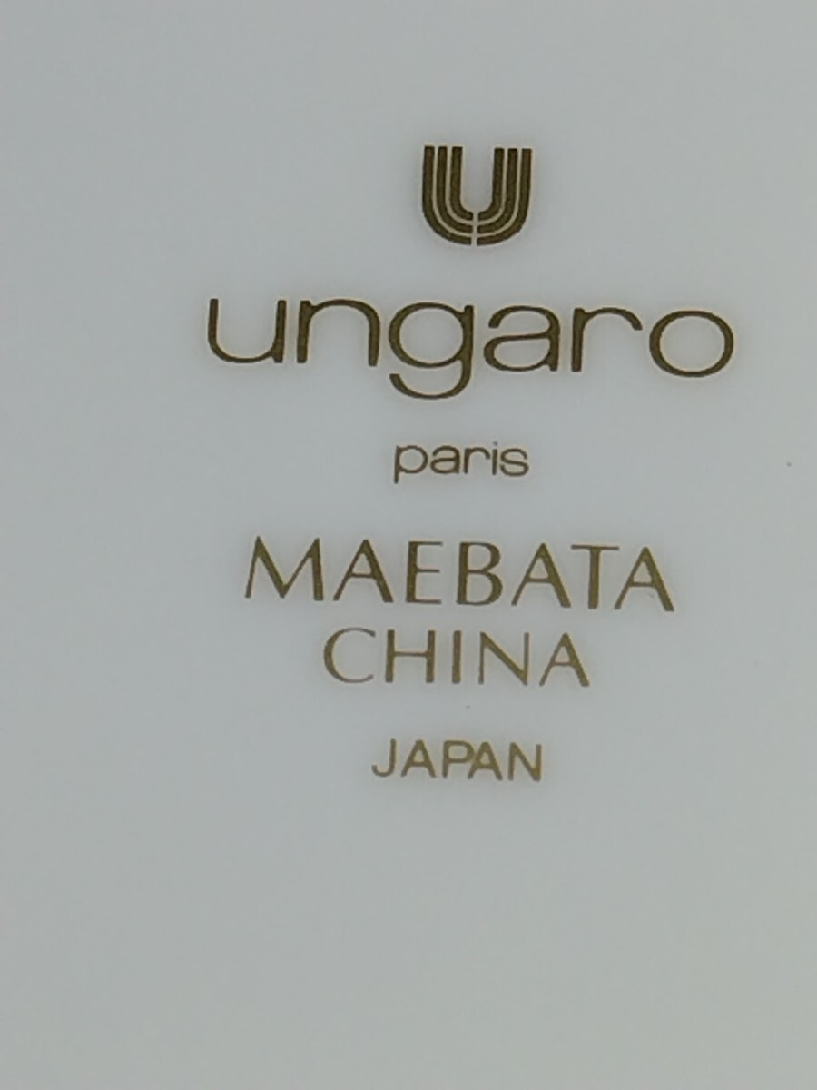 A1379　未使用　ungaro MAEBATA CHINA パーティーセット 大皿1枚＆中皿5枚セット　ケーキ皿　洋食器　プレート　ホワイト　食器_画像9