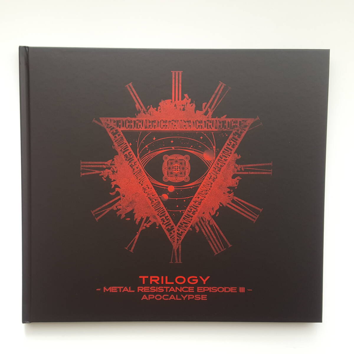 BABYMETAL　【TRILOGY - METAL RESISTANCE EPISODE III - APOCALYPSE】　THE ONE LIMITED EDITION　THE ONE限定_画像4