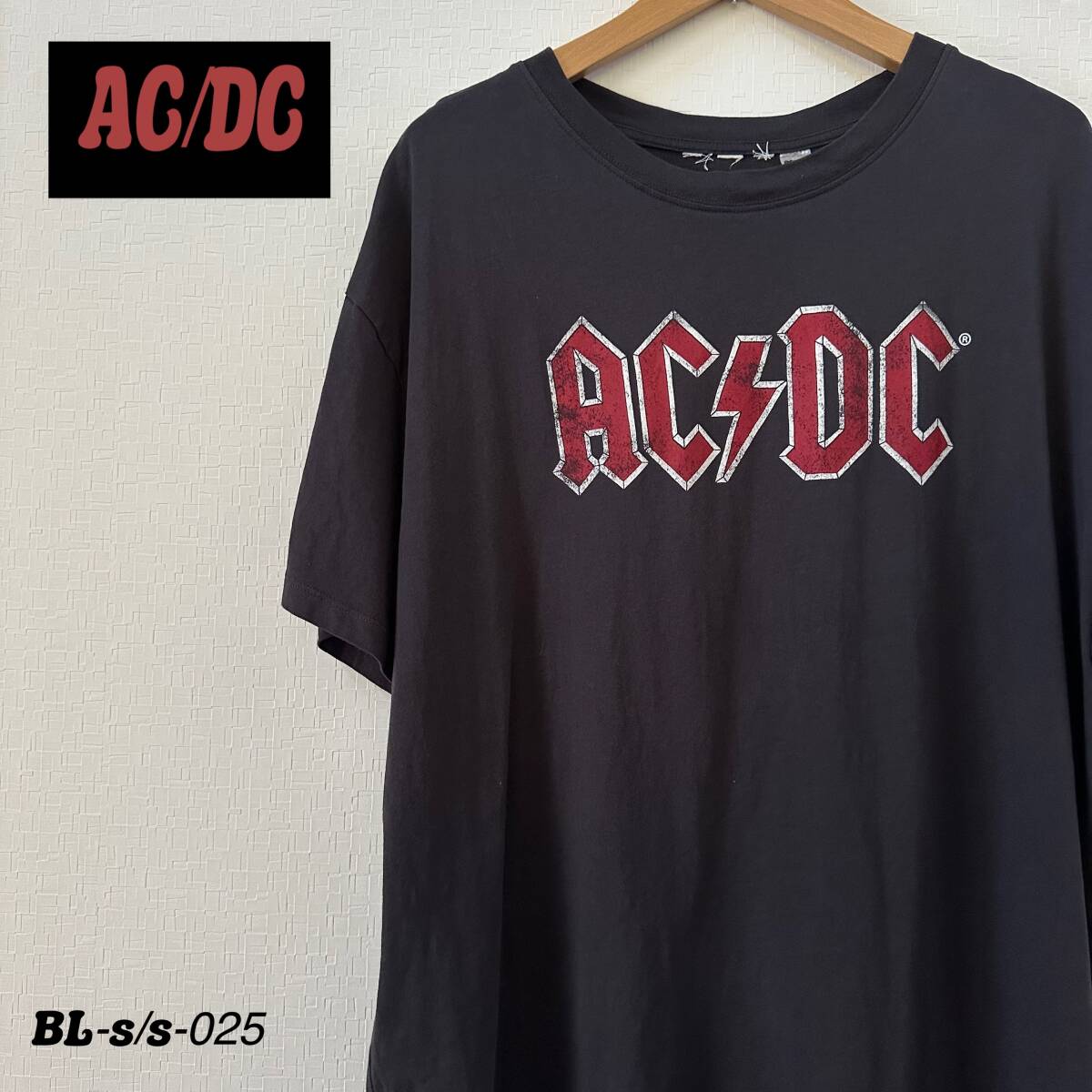 H＆M エイチ＆エム　AC/DC Tシャツ　ブラック　XL バンT ロックT 両面プリントTシャツ　USA古着　輸入古着_画像1