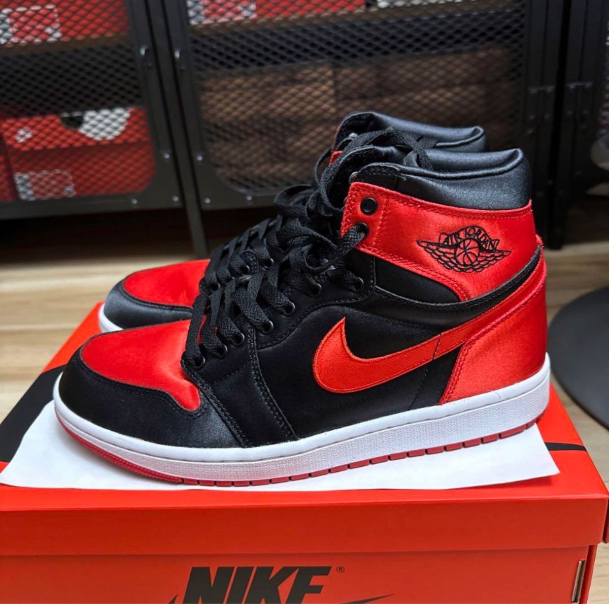 Air Jordan1 satin bred/エアジョーダン1 サテンブレッド|Yahoo Air Jordan1 satin bred/エアジョーダン1 サテンブレッド|Yahoo