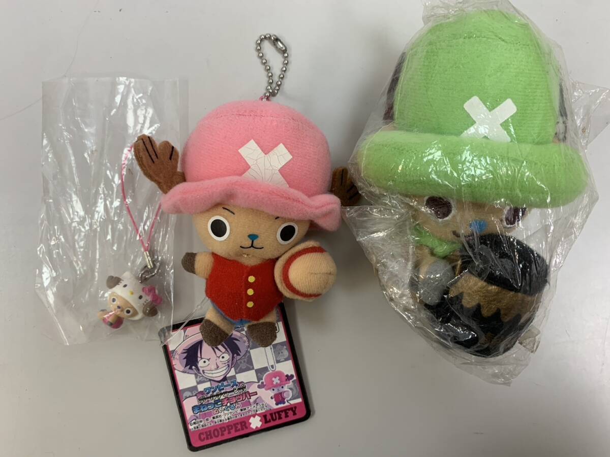 240305L ワンピース グッズ おまとめ セット ぬいぐるみ キーホルダー フィギュア ノート 未開封 ONE PIECE サンジ ルフィ チョッパー など_画像6