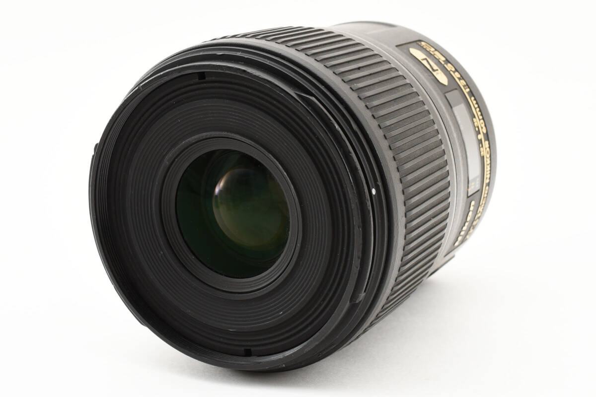 ★☆【外観美品！】 #2090102 ニコン Nikon AF-S Micro NIKKOR 60mm f/2.8G ED☆★_画像2