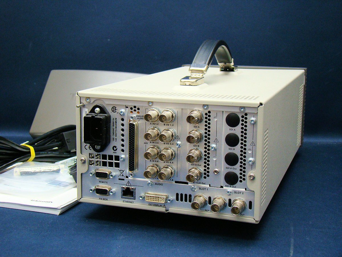 Tektronix テクトロニクス WFM8300 ウェーブフォームモニター WAVEFORM MONITOR マルチ波形モニタ 中古_画像3