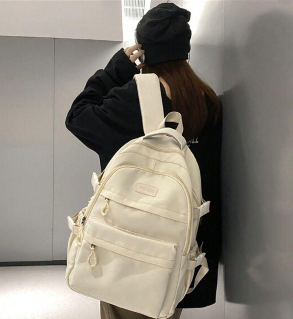 me... pretty lady's rucksack back high capacity rucksack white waterproof large student travel USB men's mother z back Korea .. travel going to school 