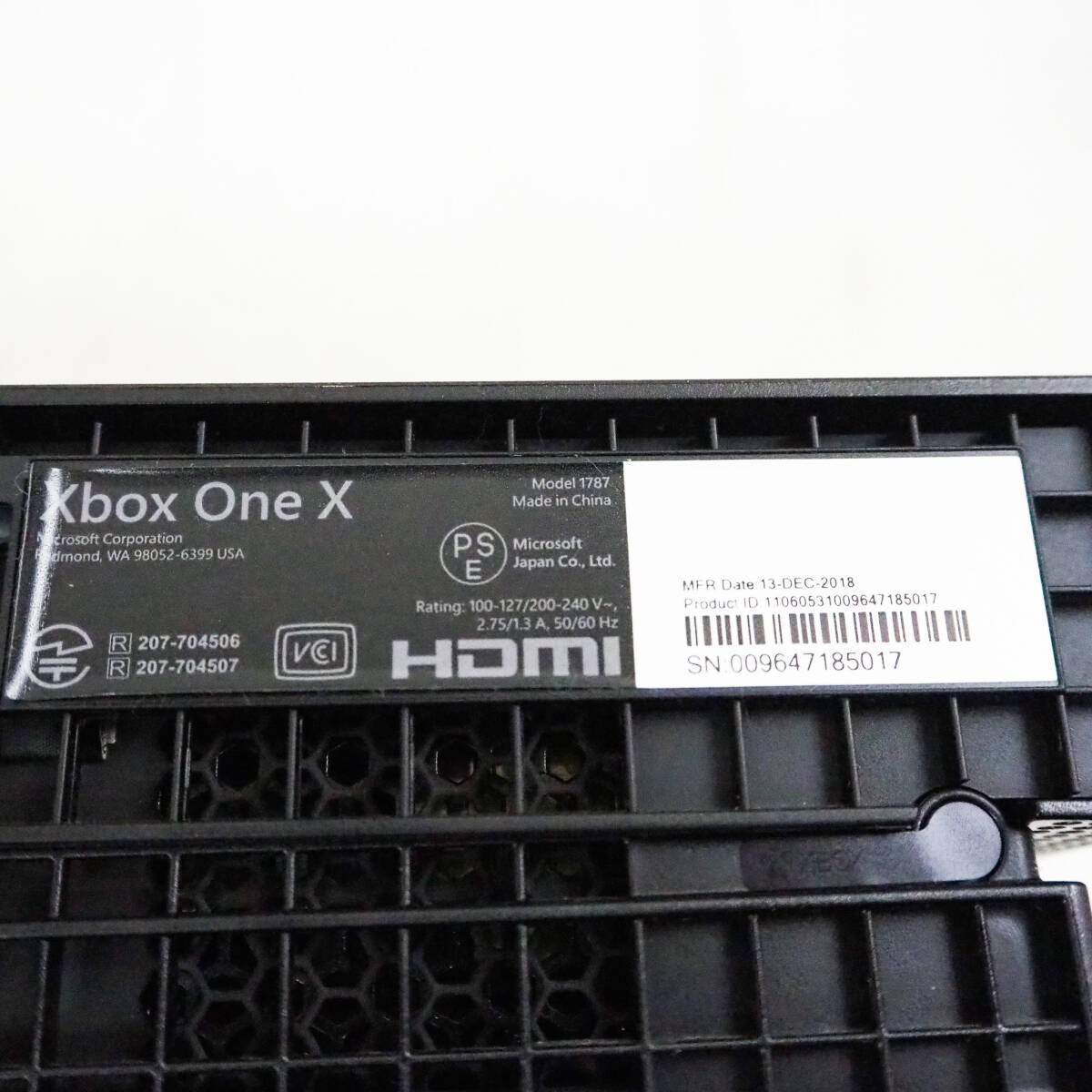 Microsoft マイクロソフト XBOX ONE X MODEL1787 1TB 本体 コントローラー 電源ケーブル K4553_画像8