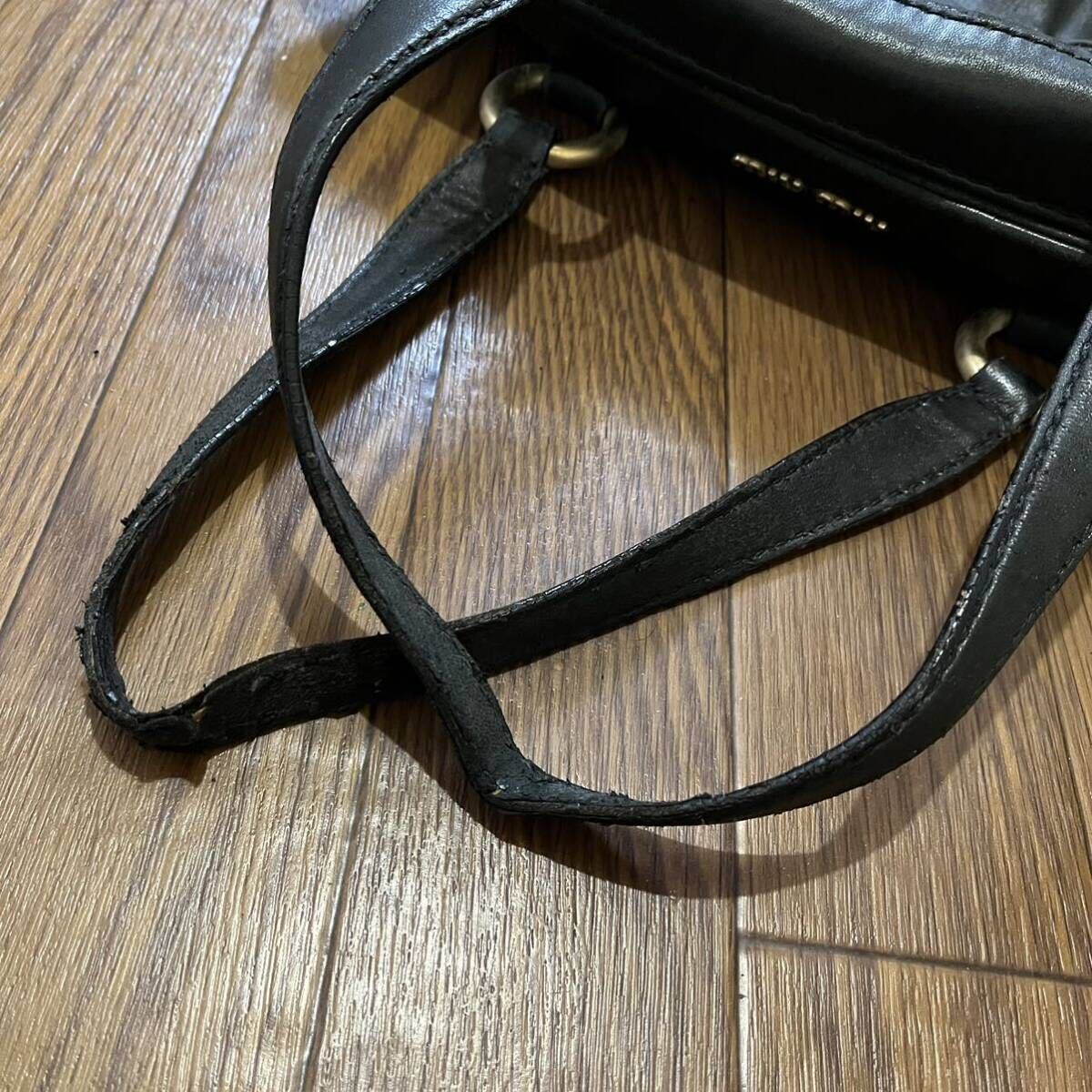 【送料無料】 miu miu 大型バック 鞄 ★37x37cm black ミュウミュウ 肩掛け トート レザー レア_画像8