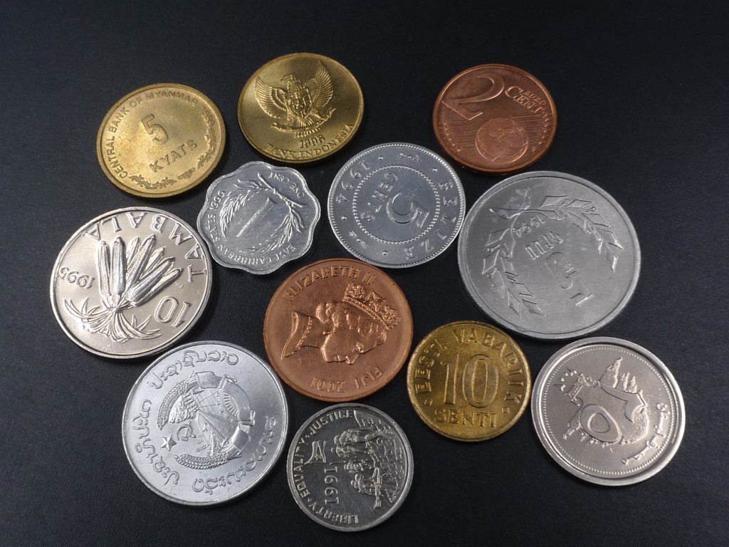 世界貨幣12枚 硬貨 アルメニア 東カリブ エリトリア ラオス ベルギー マラウイ エストニア ベリーズ ミャンマー フィジー レバノン コイン_画像4