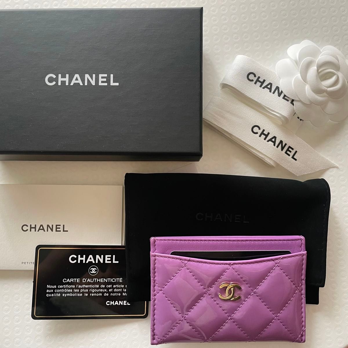 CHANEL ココマーク カードケース パテントレザー パープル 紫 エナメル  財布 ミニ財布 定期入れ 送料込み